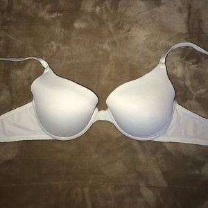Victoria Secret White Push Up Bra